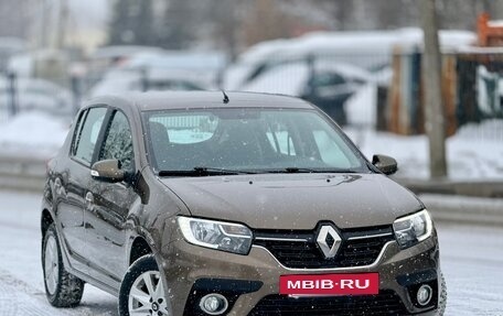 Renault Sandero II рестайлинг, 2018 год, 1 060 000 рублей, 2 фотография
