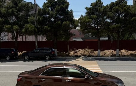 Toyota Camry, 2018 год, 1 900 000 рублей, 4 фотография