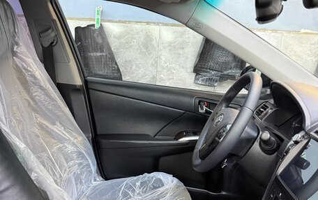 Toyota Camry, 2018 год, 1 900 000 рублей, 9 фотография