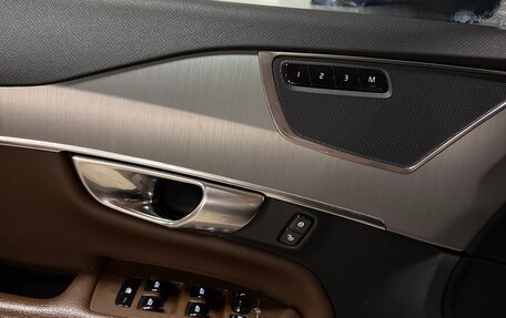 Volvo XC90 II рестайлинг, 2019 год, 3 900 000 рублей, 11 фотография