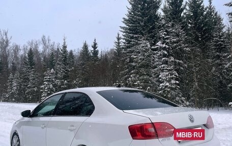 Volkswagen Jetta VI, 2012 год, 850 000 рублей, 4 фотография