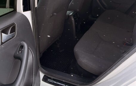 Volkswagen Jetta VI, 2012 год, 850 000 рублей, 22 фотография