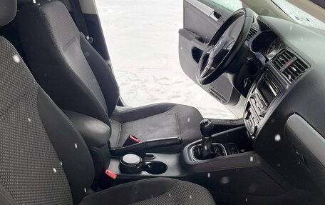 Volkswagen Jetta VI, 2012 год, 850 000 рублей, 30 фотография