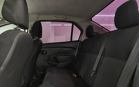 Renault Logan II, 2017 год, 739 000 рублей, 15 фотография