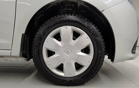 Renault Logan II, 2017 год, 739 000 рублей, 22 фотография