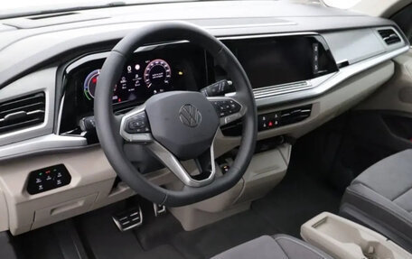 Volkswagen Multivan T6 рестайлинг, 2025 год, 14 500 000 рублей, 8 фотография