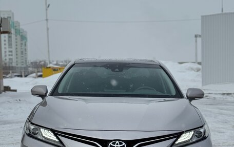 Toyota Camry, 2022 год, 3 250 000 рублей, 1 фотография