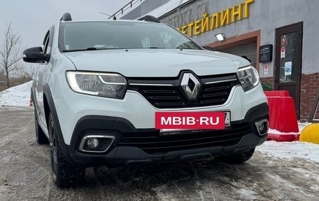 Renault Sandero II рестайлинг, 2022 год, 1 360 000 рублей, 4 фотография