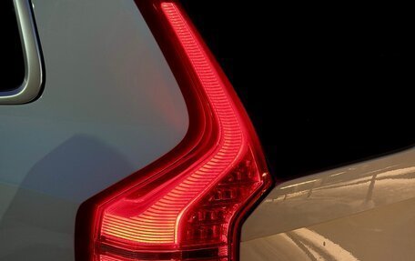 Volvo XC90 II рестайлинг, 2017 год, 3 250 000 рублей, 11 фотография