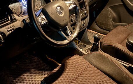 Skoda Rapid I, 2015 год, 950 000 рублей, 2 фотография