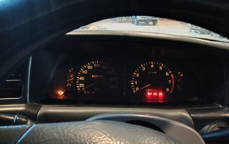 Toyota Vista, 1993 год, 135 000 рублей, 10 фотография