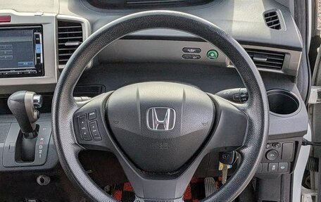 Honda Freed I, 2015 год, 943 000 рублей, 13 фотография