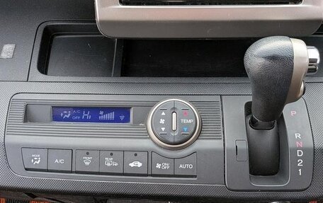 Honda Freed I, 2015 год, 943 000 рублей, 15 фотография