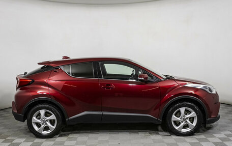 Toyota C-HR I рестайлинг, 2018 год, 2 498 000 рублей, 4 фотография