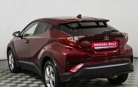 Toyota C-HR I рестайлинг, 2018 год, 2 498 000 рублей, 7 фотография