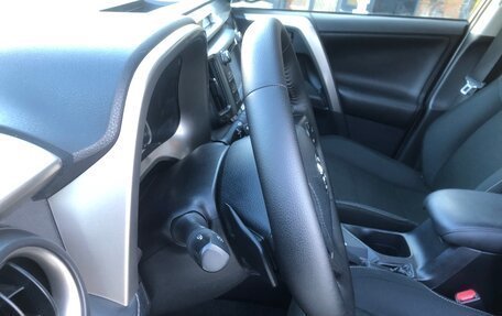 Toyota RAV4, 2014 год, 2 597 000 рублей, 25 фотография