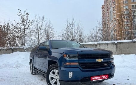 Chevrolet Silverado, 2018 год, 4 699 999 рублей, 7 фотография