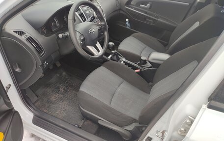 KIA cee'd I рестайлинг, 2010 год, 700 000 рублей, 11 фотография