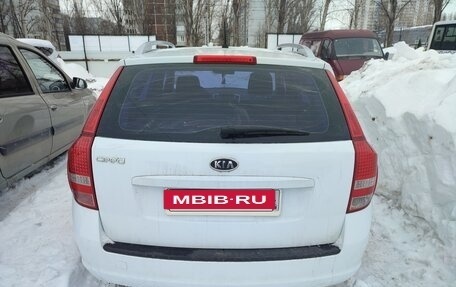 KIA cee'd I рестайлинг, 2010 год, 700 000 рублей, 9 фотография