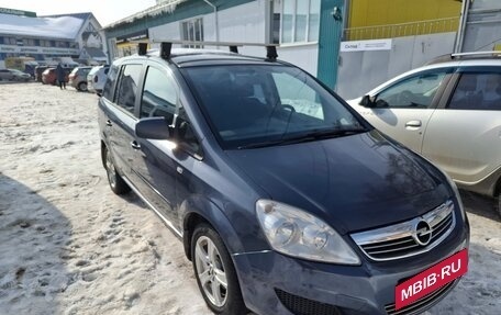 Opel Zafira B, 2010 год, 770 000 рублей, 3 фотография