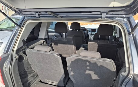 Opel Zafira B, 2010 год, 770 000 рублей, 20 фотография