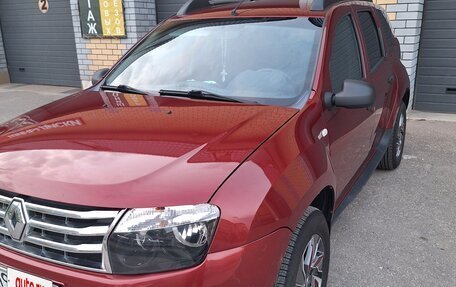 Renault Duster I рестайлинг, 2013 год, 830 000 рублей, 2 фотография
