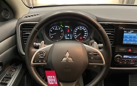 Mitsubishi Outlander III рестайлинг 3, 2012 год, 1 540 000 рублей, 15 фотография