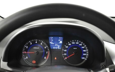 Hyundai Solaris II рестайлинг, 2015 год, 737 200 рублей, 13 фотография