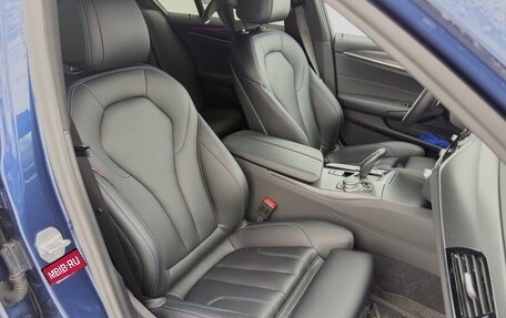 BMW 5 серия, 2020 год, 5 090 000 рублей, 32 фотография