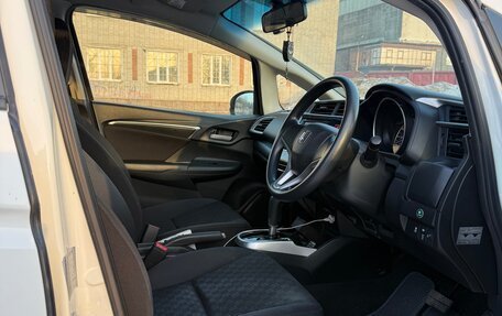 Honda Fit III, 2015 год, 900 000 рублей, 9 фотография