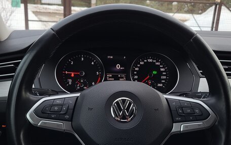 Volkswagen Passat B8 рестайлинг, 2019 год, 1 750 000 рублей, 23 фотография