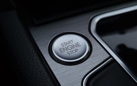 Volkswagen Passat B8 рестайлинг, 2019 год, 1 750 000 рублей, 28 фотография