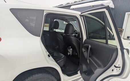 Toyota RAV4, 2011 год, 1 420 000 рублей, 9 фотография