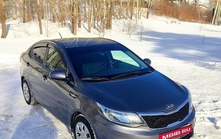 KIA Rio III рестайлинг, 2016 год, 1 100 000 рублей, 3 фотография