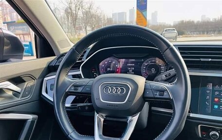 Audi Q3, 2022 год, 2 450 000 рублей, 7 фотография
