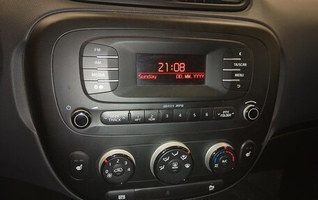 KIA Soul II рестайлинг, 2014 год, 1 300 000 рублей, 9 фотография