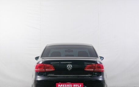 Volkswagen Passat B7, 2013 год, 999 000 рублей, 6 фотография