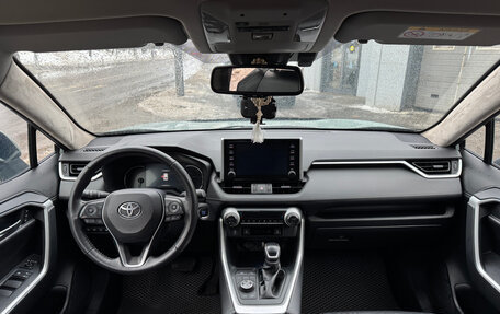 Toyota RAV4, 2020 год, 4 100 000 рублей, 5 фотография