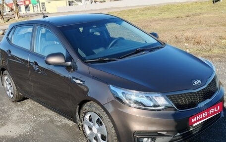 KIA Rio III рестайлинг, 2017 год, 920 000 рублей, 3 фотография