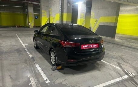 Hyundai Solaris II рестайлинг, 2018 год, 1 490 000 рублей, 3 фотография