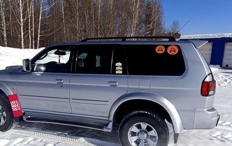 Mitsubishi Pajero Sport II рестайлинг, 2005 год, 870 000 рублей, 3 фотография