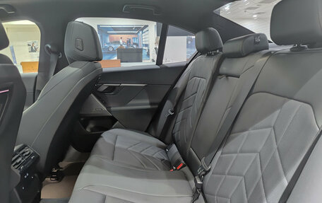 BMW 5 серия, 2023 год, 8 000 000 рублей, 15 фотография