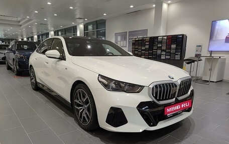 BMW 5 серия, 2023 год, 8 000 000 рублей, 3 фотография