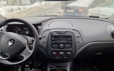 Renault Kaptur I рестайлинг, 2018 год, 1 050 000 рублей, 7 фотография