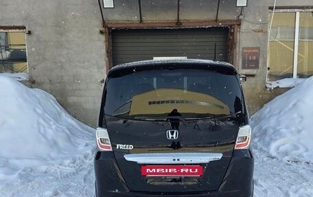 Honda Freed I, 2012 год, 1 170 000 рублей, 7 фотография