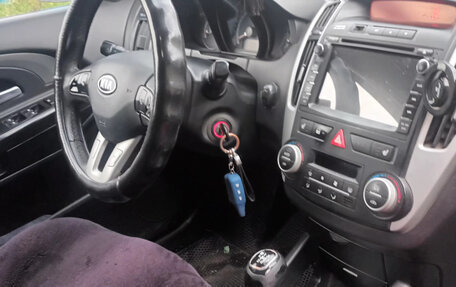 KIA cee'd I рестайлинг, 2011 год, 680 000 рублей, 10 фотография