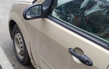 Ford Focus IV, 2001 год, 140 000 рублей, 7 фотография