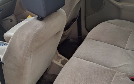 Ford Focus IV, 2001 год, 140 000 рублей, 15 фотография