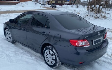 Toyota Corolla, 2011 год, 1 050 000 рублей, 4 фотография