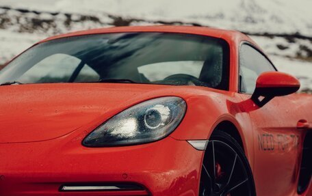 Porsche Cayman, 2018 год, 7 300 000 рублей, 4 фотография